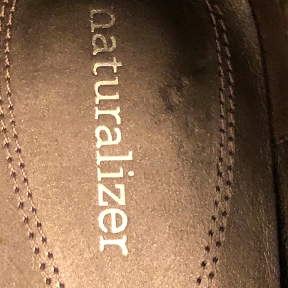 Brown Naturalizer Shoes - Picture 3 of 6